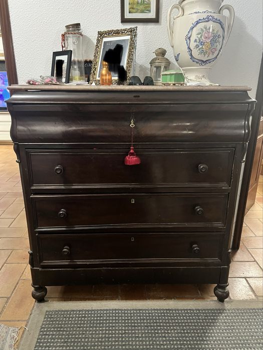 Moveis em otimo estado