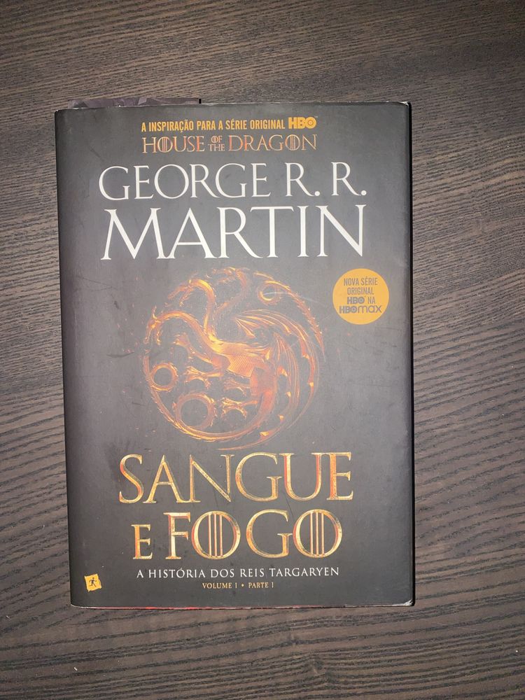 Livro Sangue e Fogo