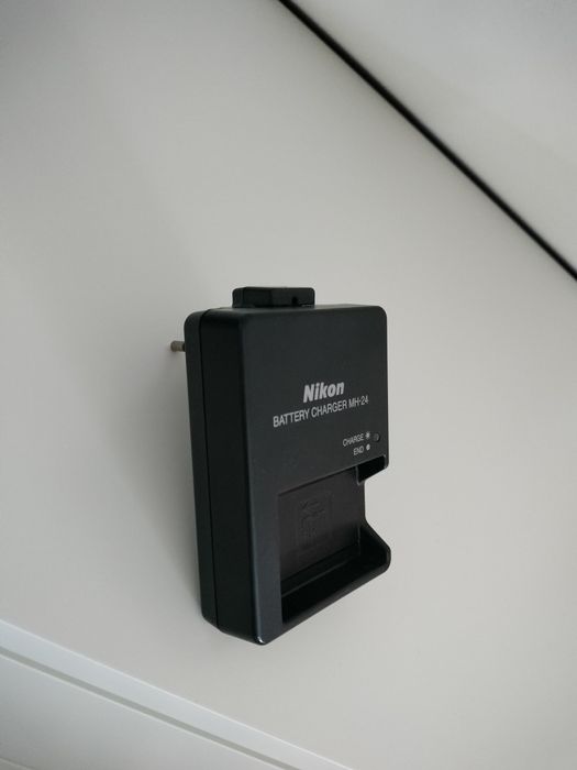 Kit Nikon D3200 + lente 18-55mm+cartão+mala