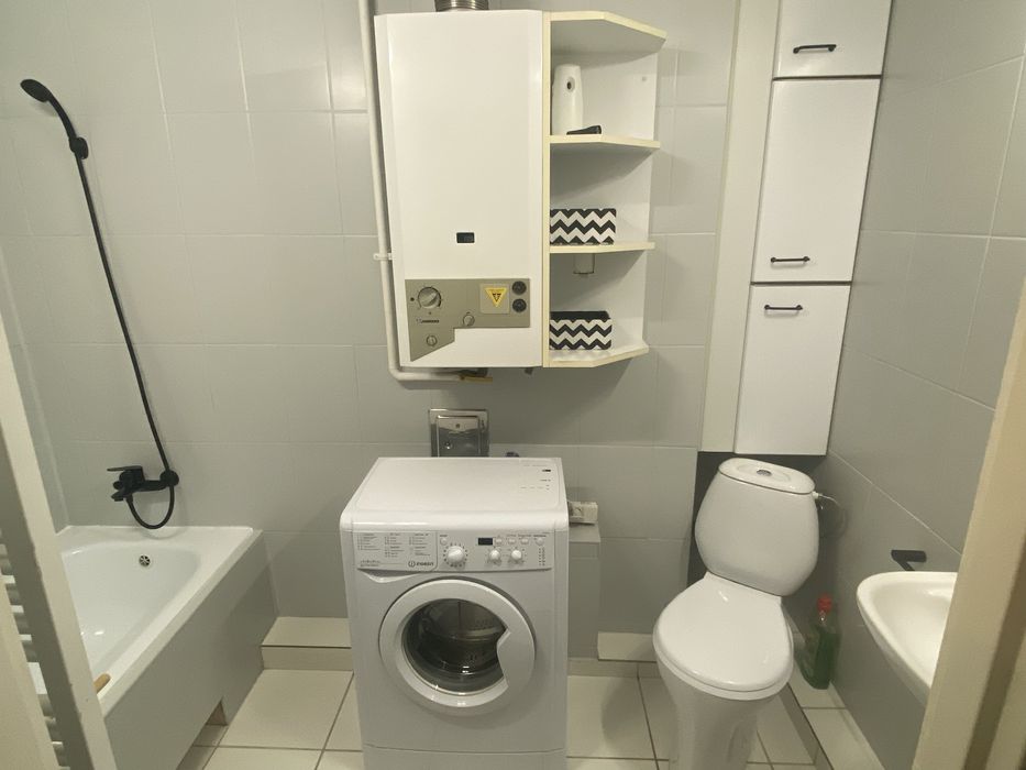 Przytulne i umeblowane 2 pokojowe z balkonem przy ulicy Salezjańskiej.