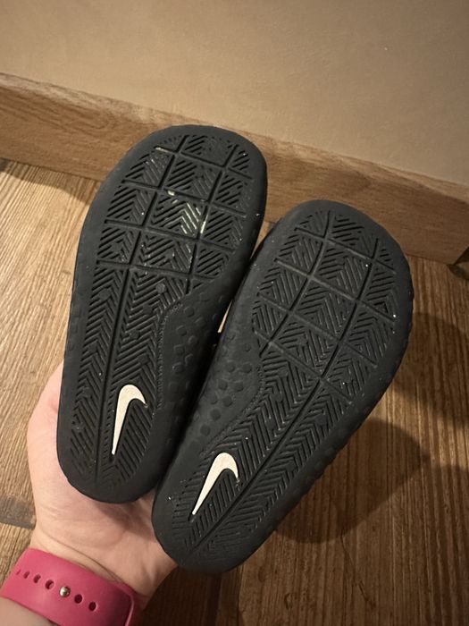 Сандалі дитячі nike 25-26 розмір