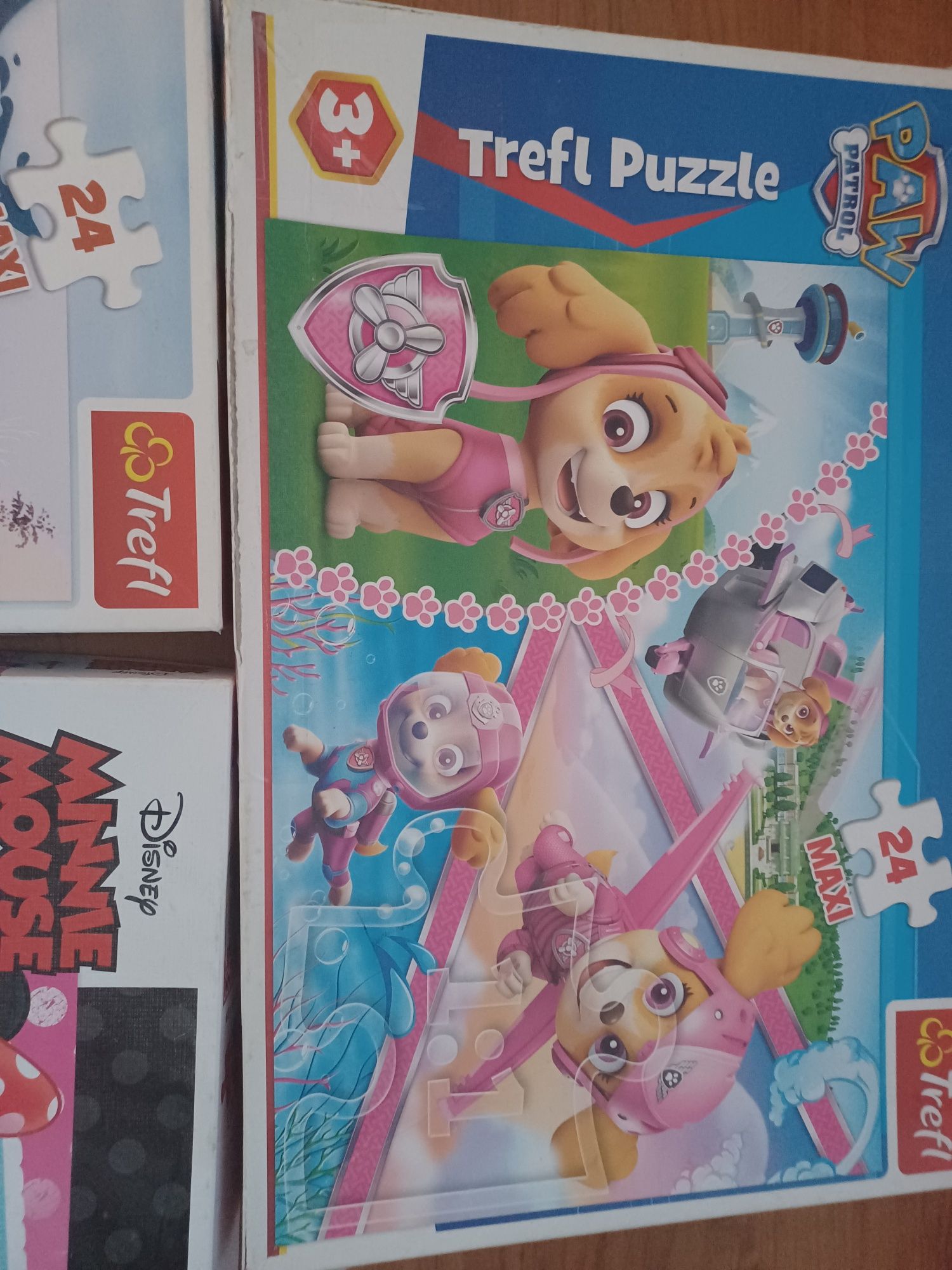Puzzle 3+  24 elementy trzy opakowania cena za całość
