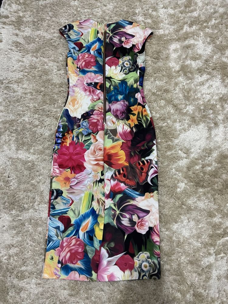 Vestido justo Ted Baker - tamanho 38 / M