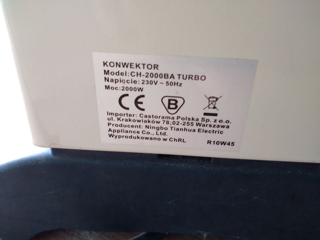 Grzejnik konwektorowy 2000W