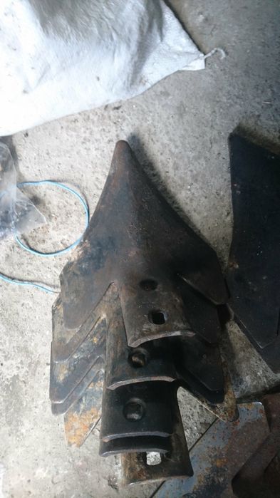 Лапи, стрілки та стійки  для культиватора