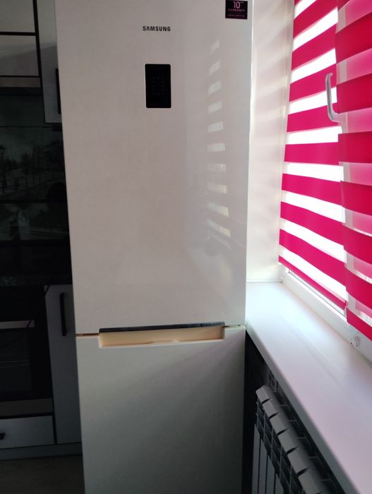 Продам кухню,стіл та стільці