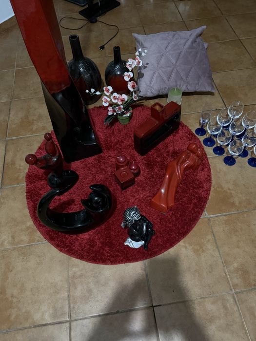 Diversas peças de decoração
