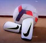 Caneleira ( Nike) infantil