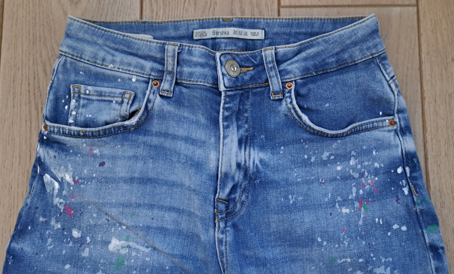 Bershka damskie jeansy 34