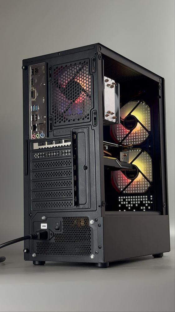 Ігровий ПК!! Ryzen 5 5500, RX 5600 XT, ОЗУ DDR4 16 Gb, SSD 512gb