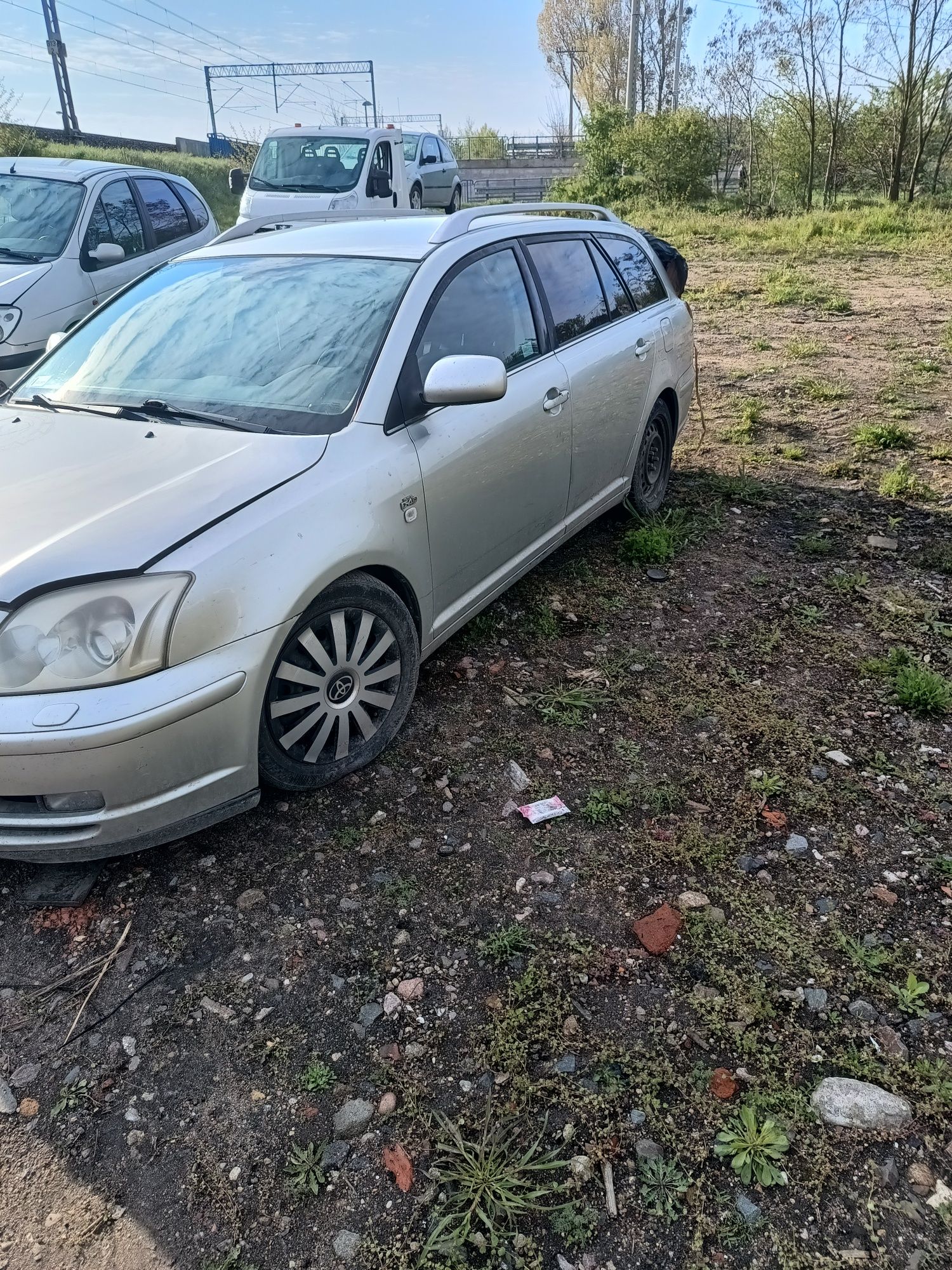 Toyota Avensis t25 na części