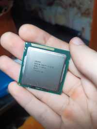 Продам срочно процессор i3 2120 3.3 ghz+кулер socket 1155