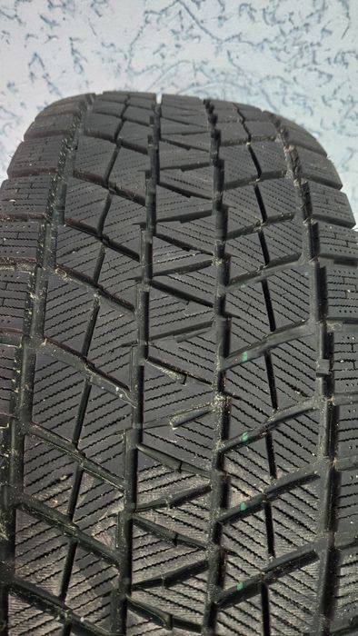Зимові шини 265/60 r18 Kapsen