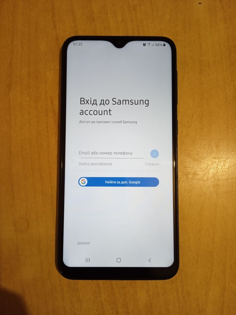 Samsung A10 2/32GB NFC гарний стан