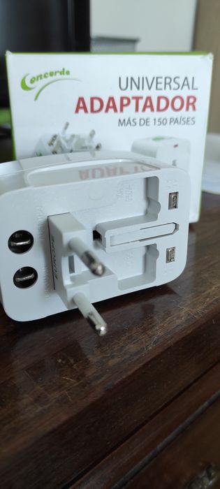 Adaptador universal 150 países