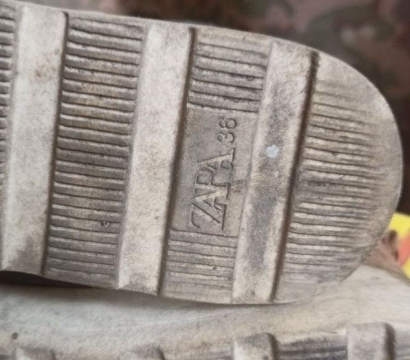 зимові чобітки Zara унти угги сапожки