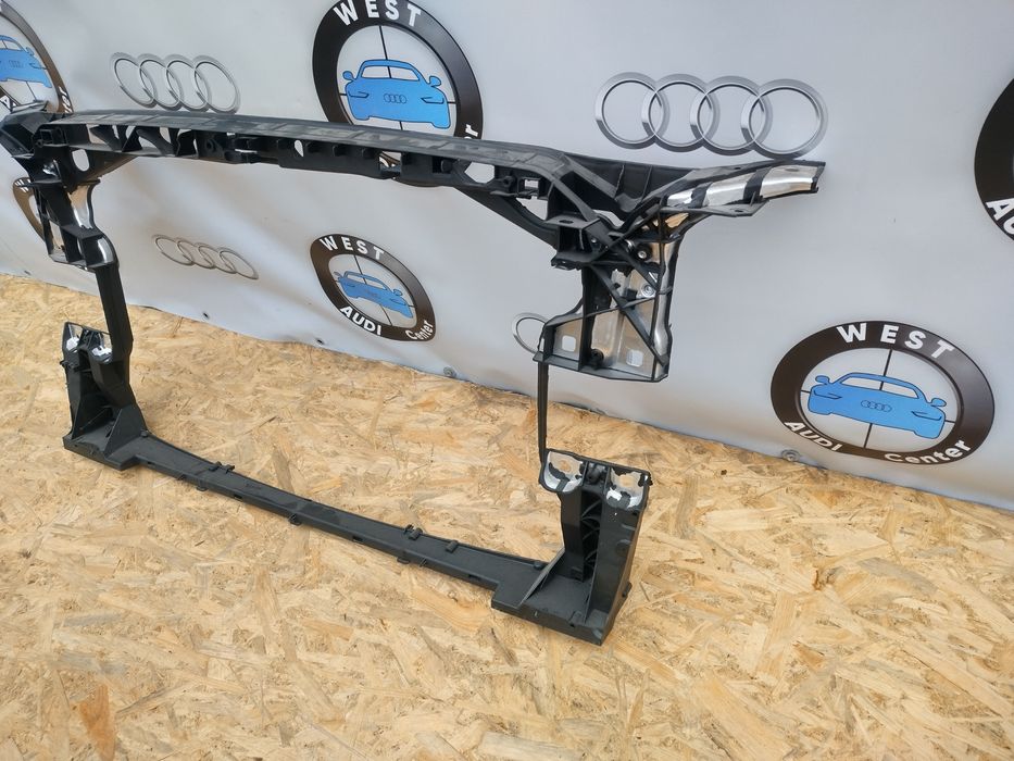 Телевізор Audi A4 B9 Ауді а4 б9 установочна панель