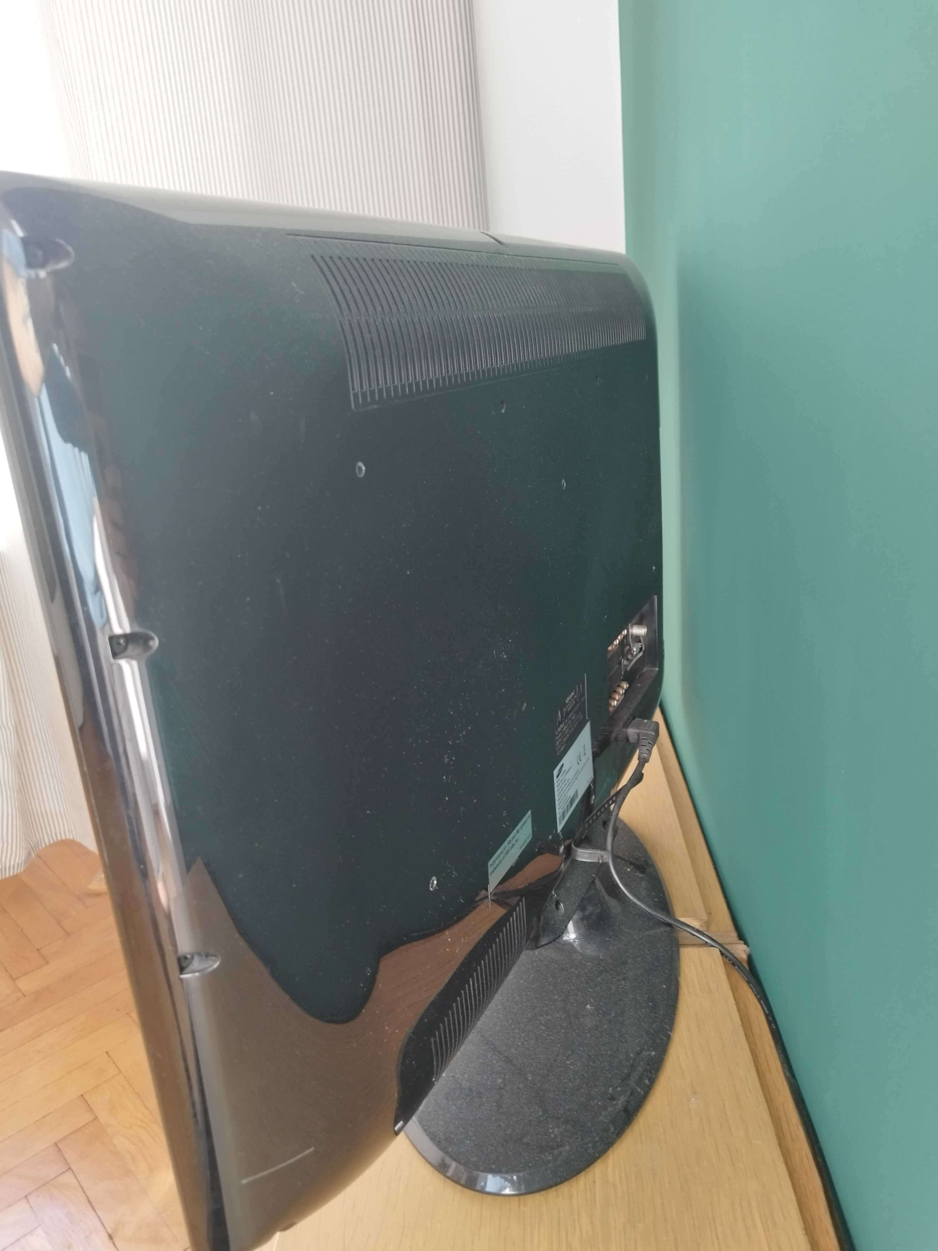 Samsung LE32S81B telewizor LCD 32” z HDMI / SCART / VGA - SPRAWNY 100%