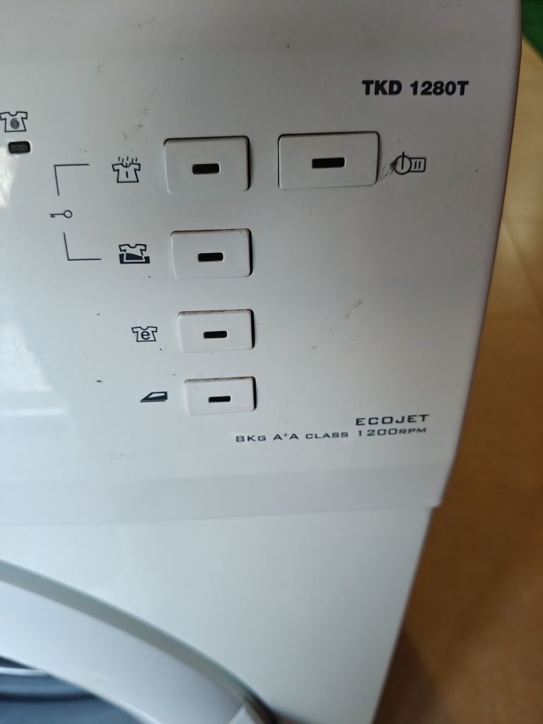 Máquina de lavar 8kg Teka
