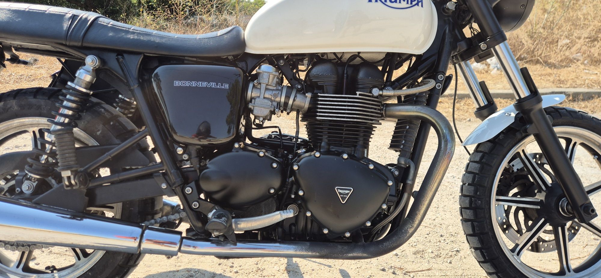 Triumph Bonneville T100 de 2010 NACIONAL