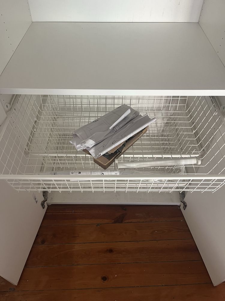 Roupeiro PLATSA branco c/ 2 portas