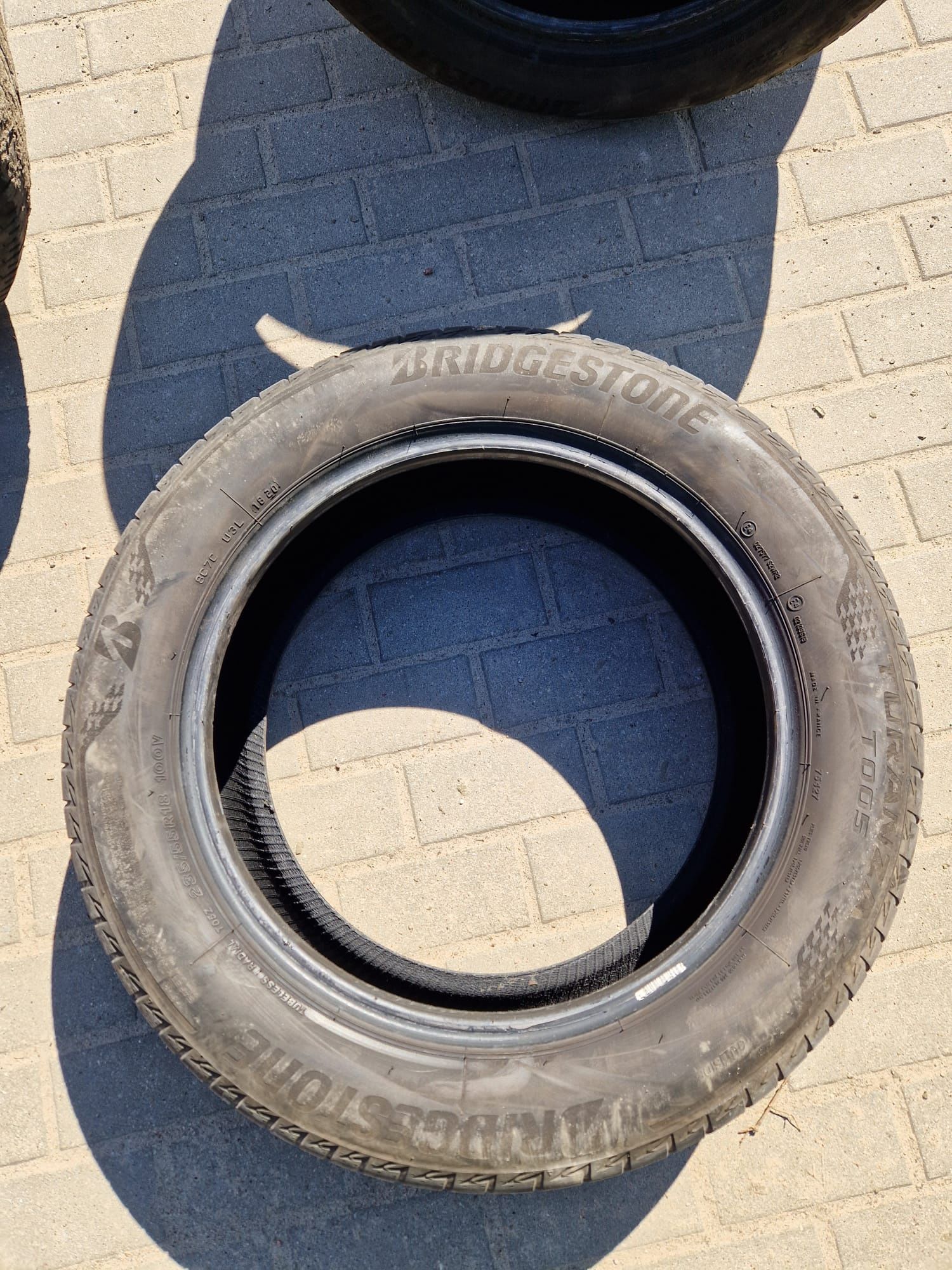 Opona letnie 235/55R18