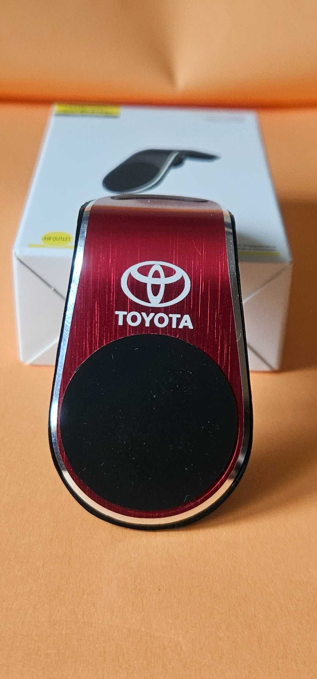 magnetyczny klips na telefon z logo Toyota