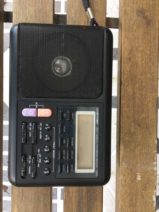 Recetor Multibanda LLOYTRON