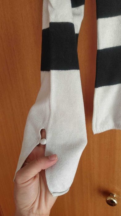 Camisola às riscas da Stradivarius