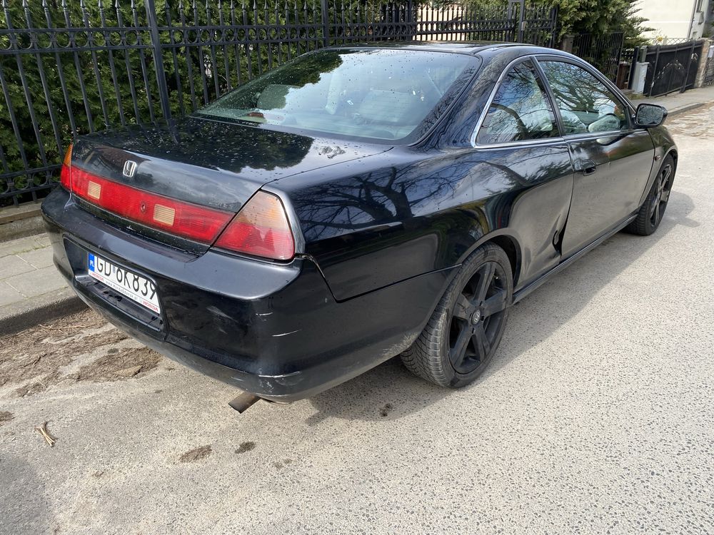 Honda Accord VI Coupe 2.0i