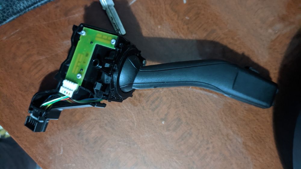 Переключатель подрулевой поворотов