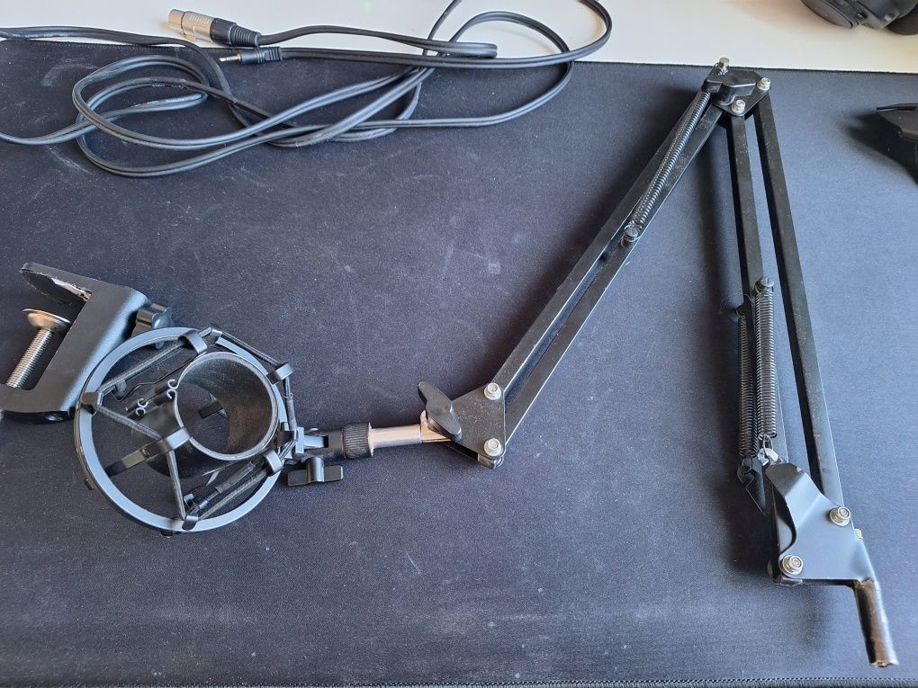 Mikrofon tracer studio pro ze statywem xlr/jack 3m