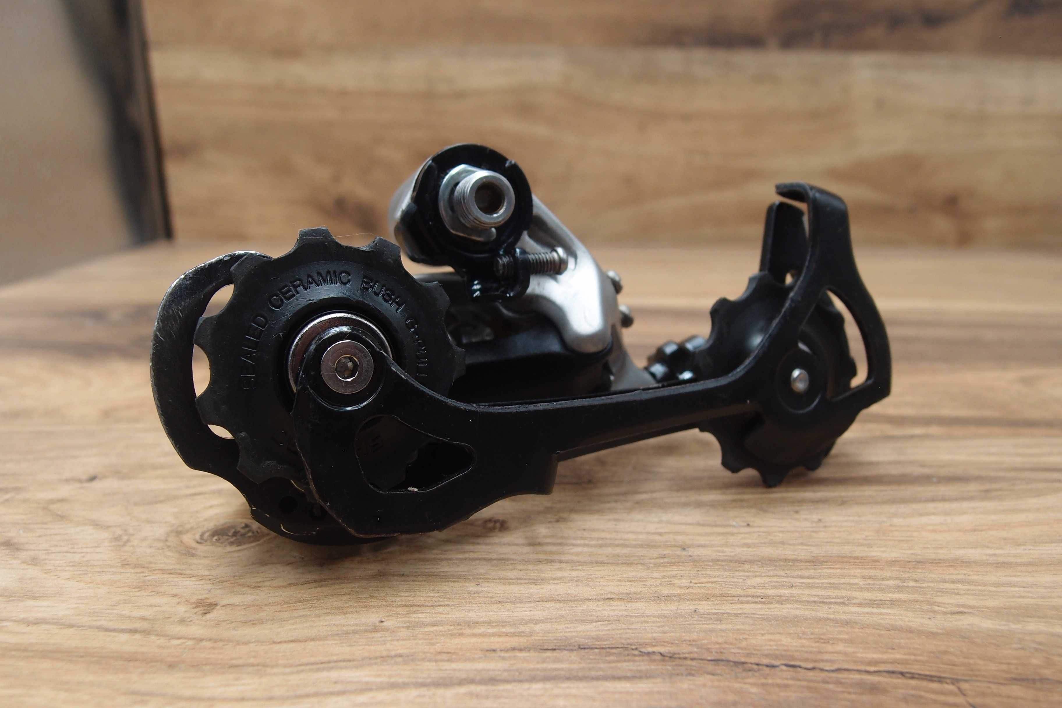 tylna przerzutka Shimano Deore XT RD-M750 VIA Japan długi wózek 9 rz