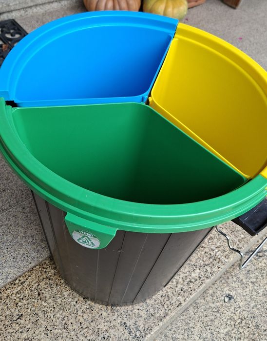 Ecoponto 50l com tampa