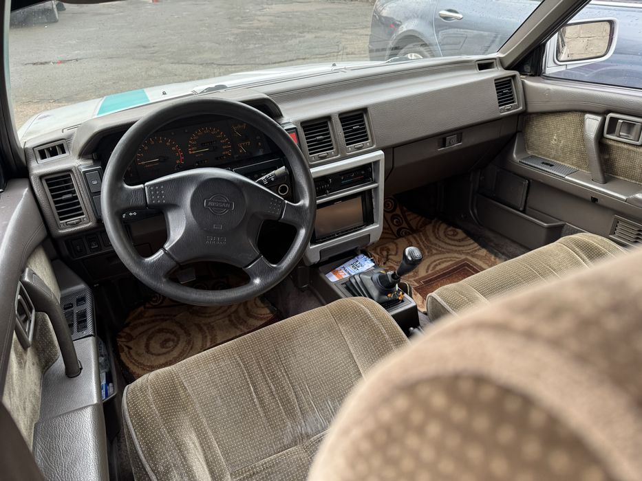 Nissan whitebird jdm