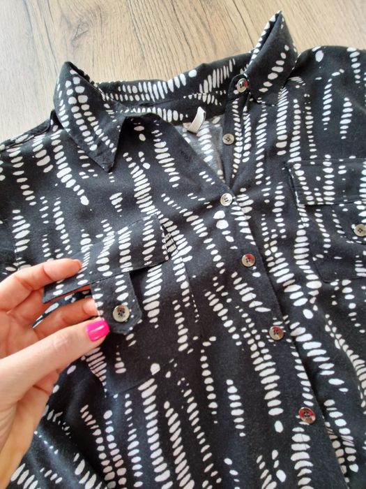 Czarno-biała elegancka bluzka duża koszula