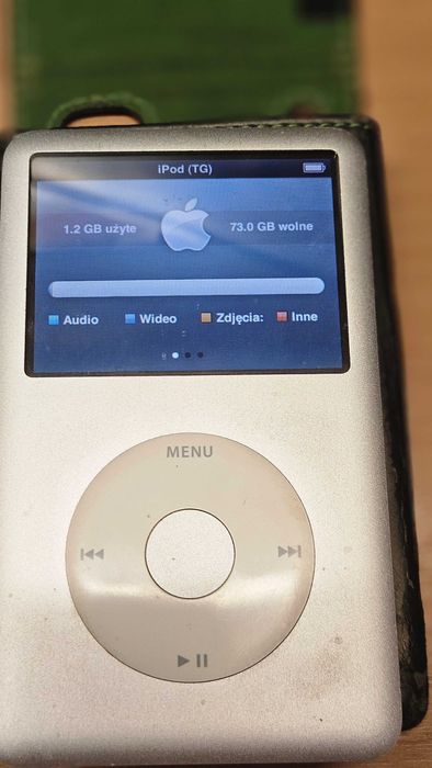 Zestaw DJ: Numark MixDeck + iPod Classic 80 GB – Gotowy do gry!