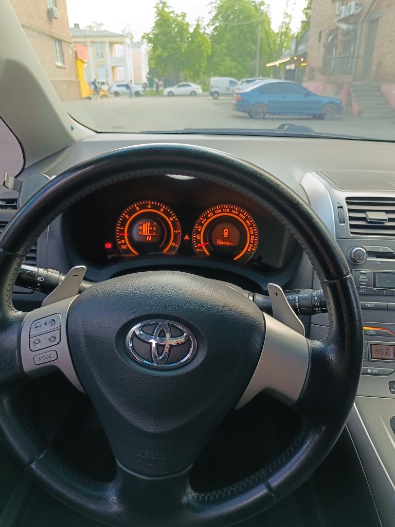 Toyota Auris 2008