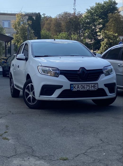 Рено Логан 2 2019 г.в. газ/бензин