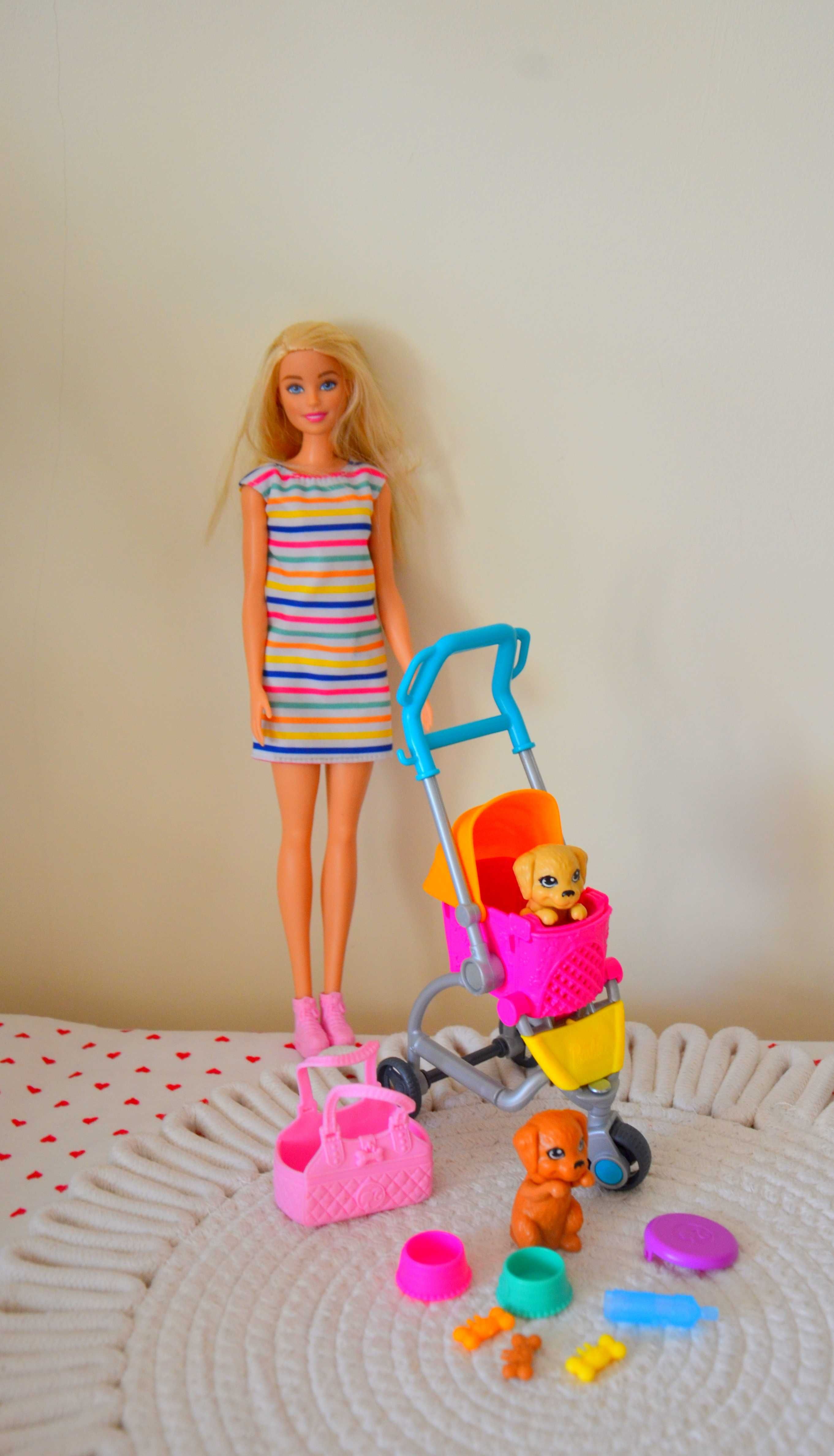 Lalka Mattel Barbie i wózek z pieskami