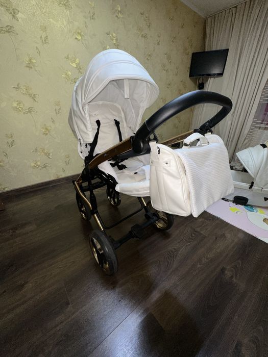коляска 2 в 1 Junama Diamond