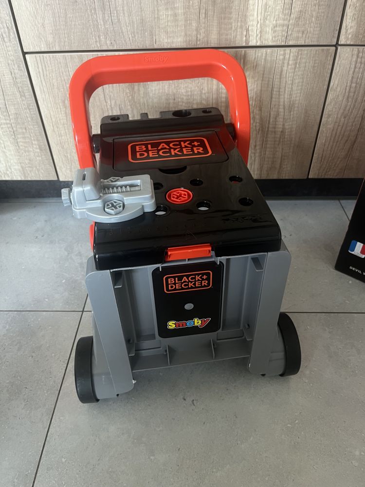 Warsztat przenośny black decker