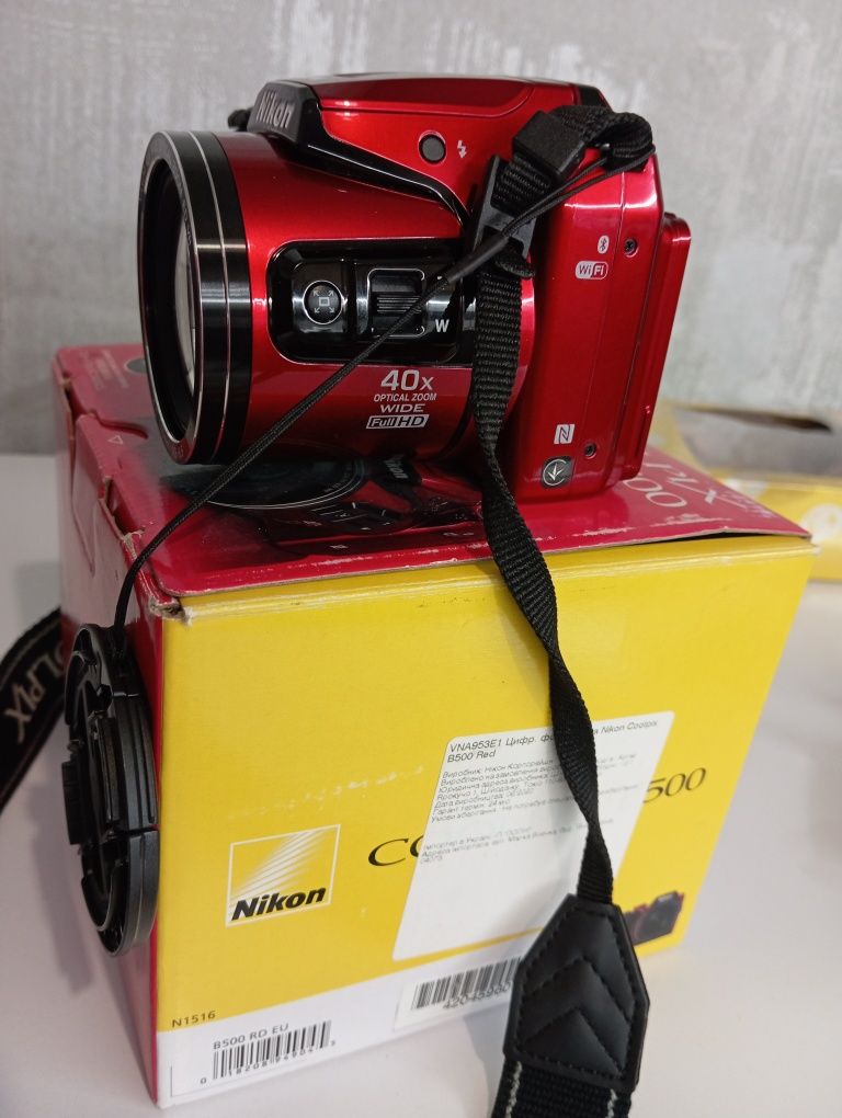 Nikon Coolpix B500 Red+карта пам'яті на 128gb