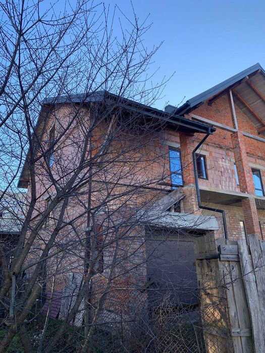 ТЕРМІНОВИЙ продаж будинок спарка котедж Львів