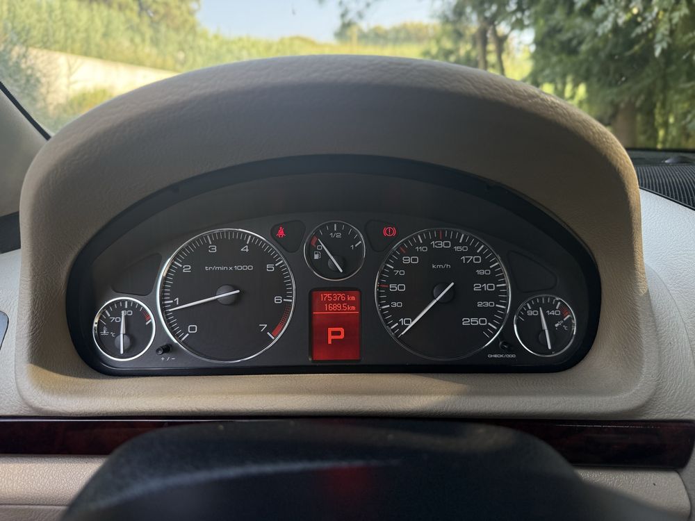 Peugeot 407 3.0 V6 Nacional *Unico*