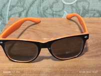 Продам очки солнцезащитные Ray  ban