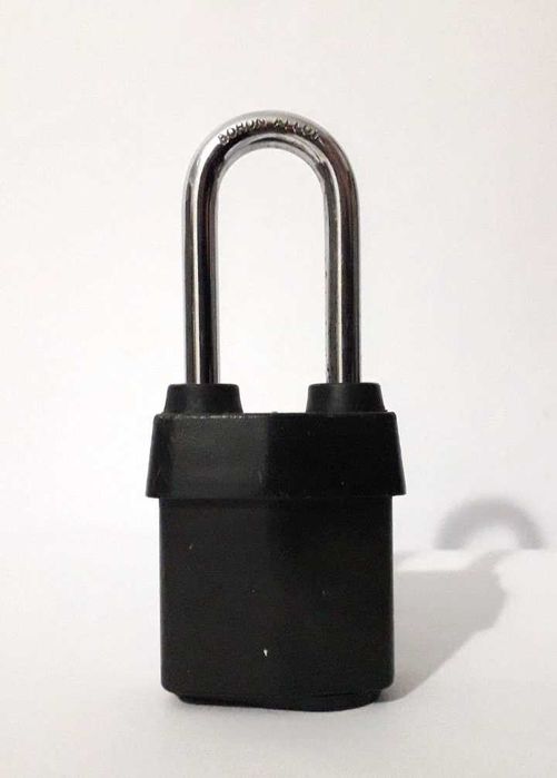 Cadeado Master Lock em aço (usado)