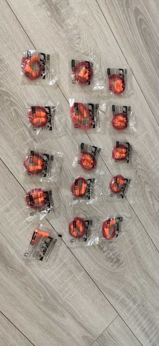 Stopery do uszu zatyczki piankowe wygłuszające zestaw 15 sztuk