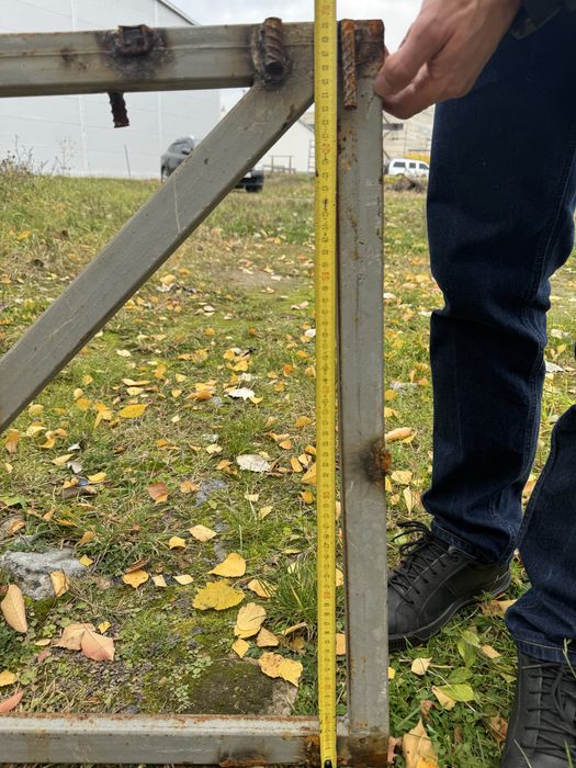 Продам металеві ферми  11 штук