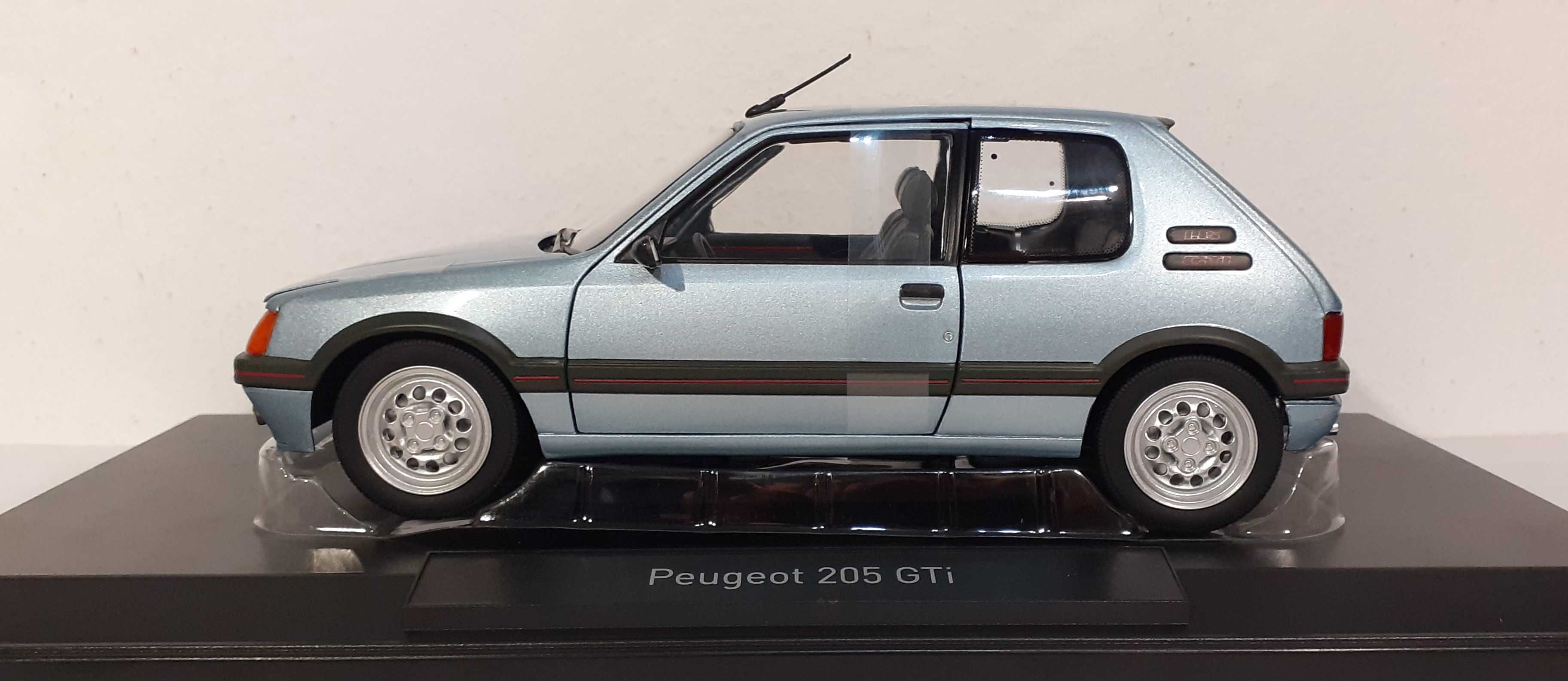 1/18 Peugeot 205 GTI az - Norev